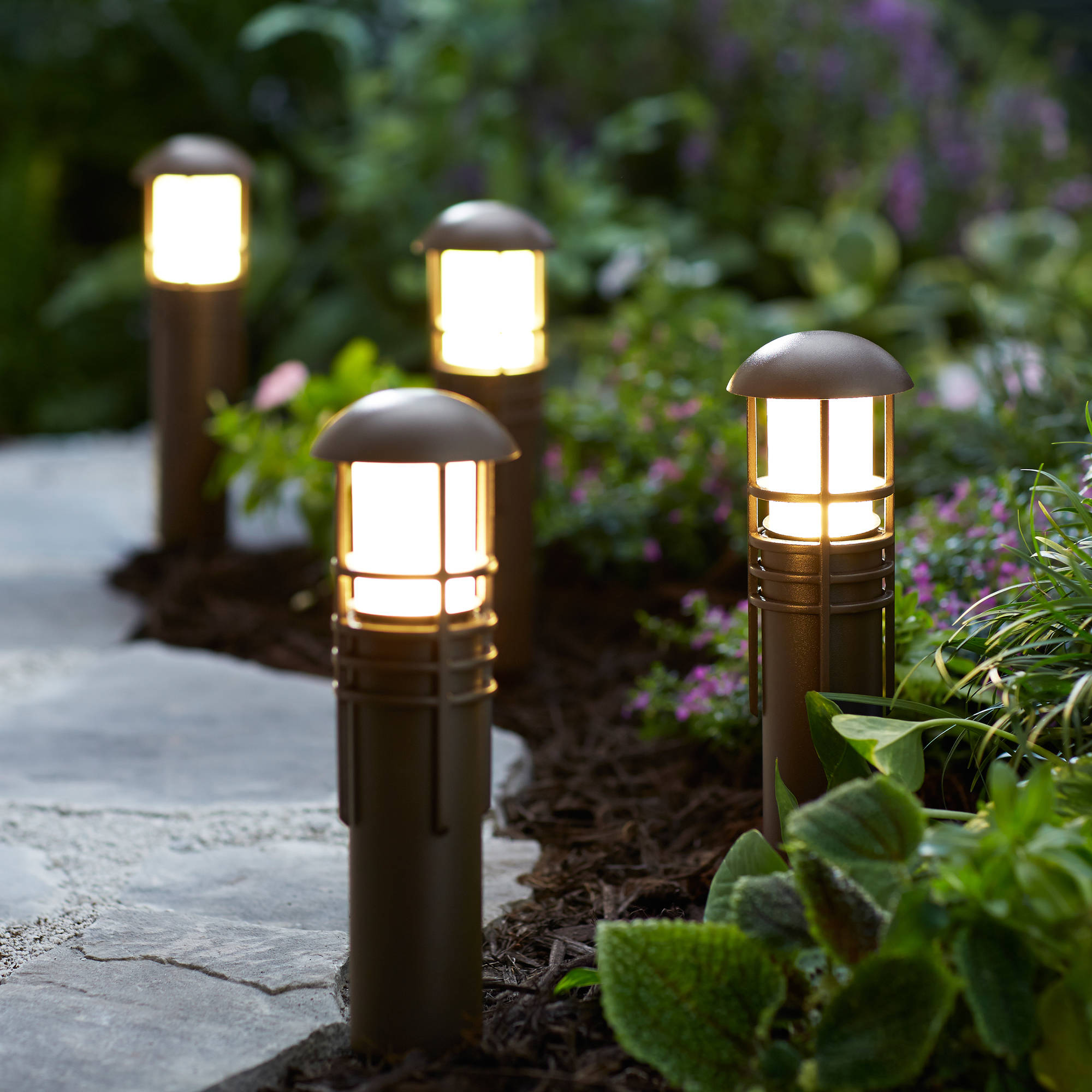 Outdoor Lighting Voltage - QACA LED Ngoài Trời Con Đường