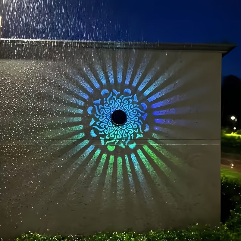Solar LED Wall Light Mandala P - đánh giá và giá Outdoor Lighting Beacon